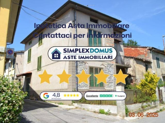 Vendesi appartamento a Prato v. Del Poggiolo, Figline
