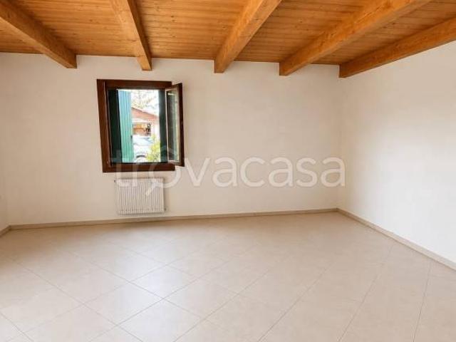 Vendesi appartamento a Preganziol via Brenta, Borgo Verde