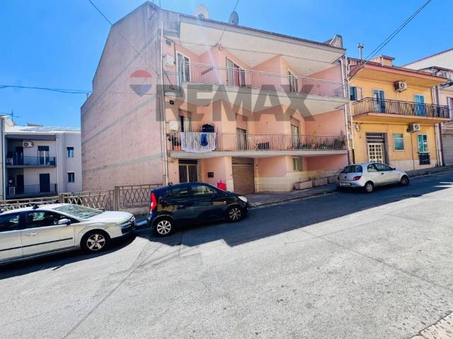Vendesi appartamento a Ragusa via marzabotto, 61, San Luigi Archimede