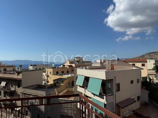 Vendesi appartamento a Reggio di Calabria via Trabocchetto 2, Trabocchetto Spirito Santo