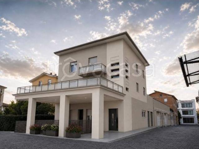 Vendesi appartamento a Reggio nell'Emilia, Regina Pacis