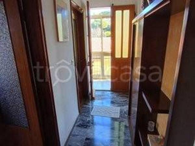 Vendesi appartamento a Ri Alto, Chiavari