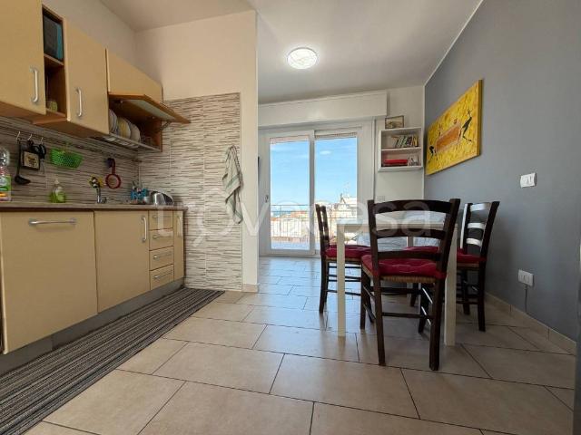 Vendesi appartamento a Rimini via Grazia Verenin, Viserbella