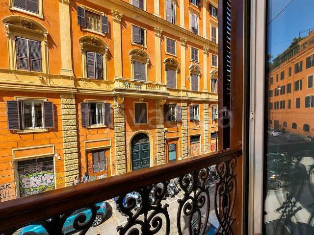 Vendesi appartamento a Roma via Angelo Tittoni, Trastevere