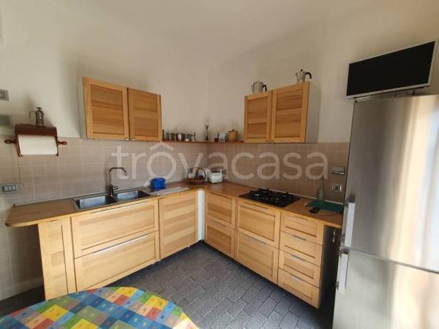 Vendesi appartamento a Roma via Bolognola, Fidene