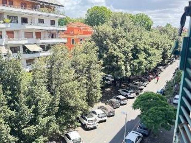 Vendesi appartamento a Roma via Dardanelli, Mazzini Delle Vittorie