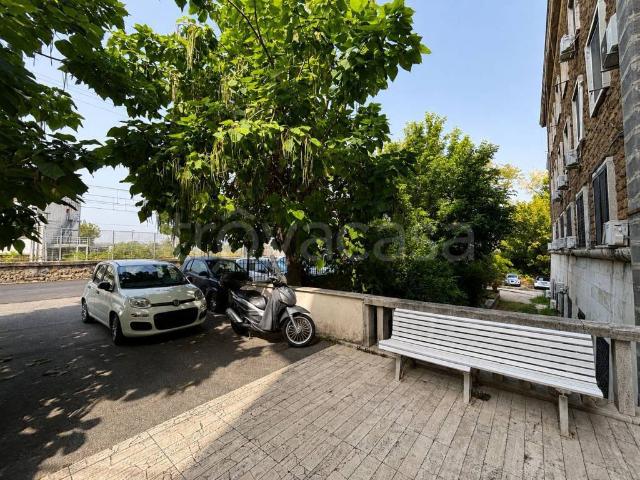 Vendesi appartamento a Roma via dei Prati Fiscali, Nuovo Salario