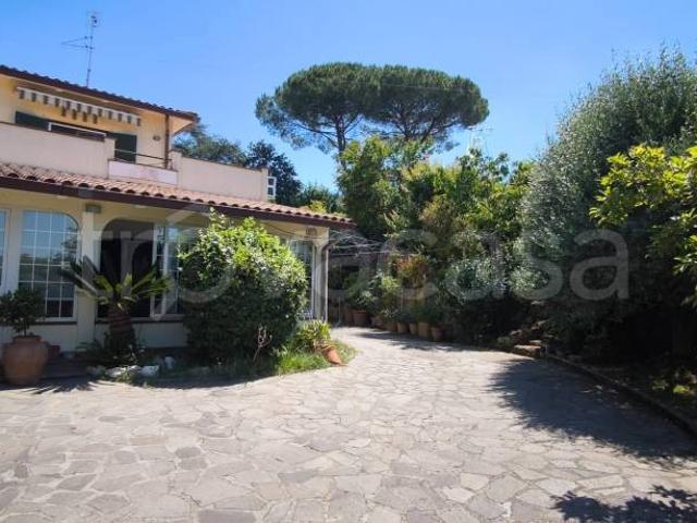 Vendesi appartamento a Roma via Don Umberto Terenzi, Castel di Leva
