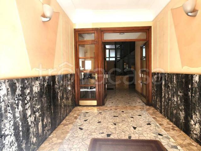 Vendesi appartamento a Roma via Eugenio Barsanti, Marconi
