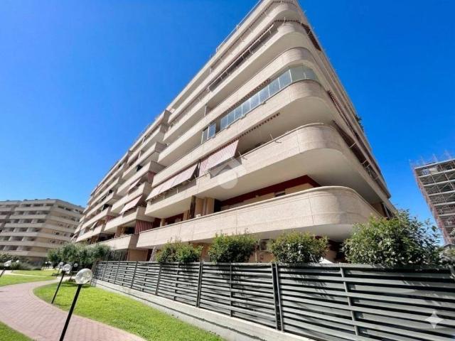 Vendesi appartamento a Roma via Luigi de Marchi, 14, Laurentina