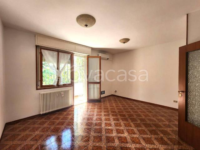 Vendesi appartamento a San Lazzaro di Savena via Scornetta