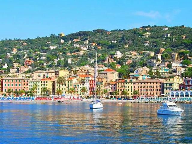 Vendesi appartamento a Santa Margherita Ligure via Jacopo Ruffini