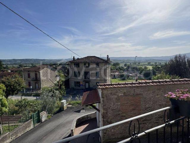 Vendesi appartamento a Santa Maria, Monteleone d'Orvieto