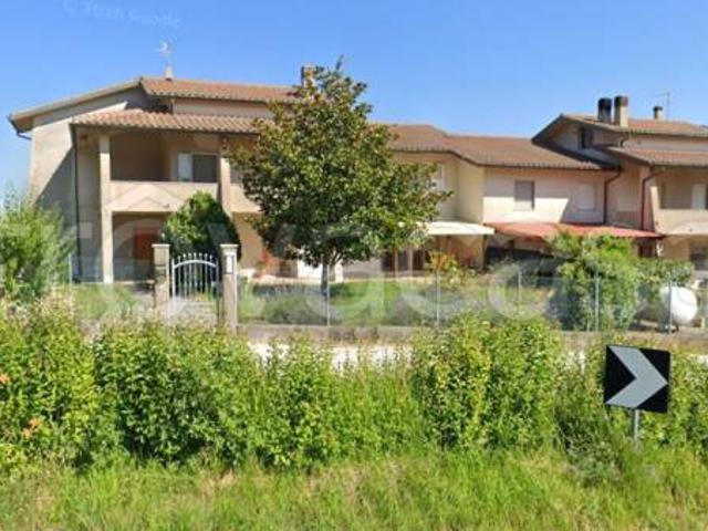 Vendesi appartamento a Santa Maria Nuova via Francescona, 49