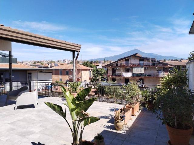 Vendesi appartamento a Sant'Agata li Battiati via Enrico Toti, 13