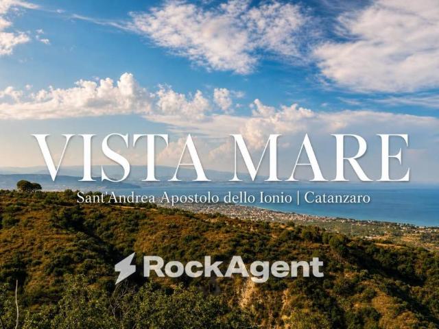 Vendesi appartamento a Sant'Andrea Apostolo dello Ionio corso Umberto I, 32