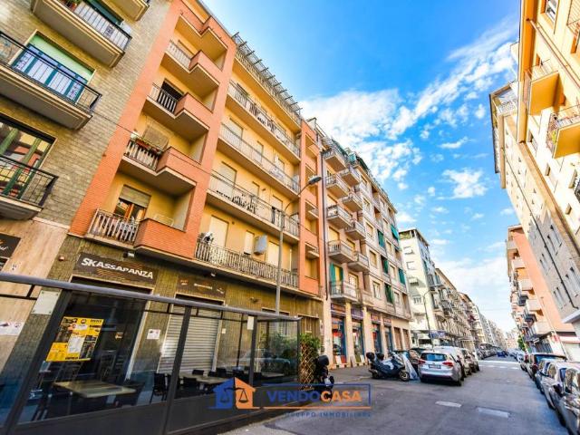 Vendesi appartamento a Torino via Pasquale Paoli, 52, Lingotto