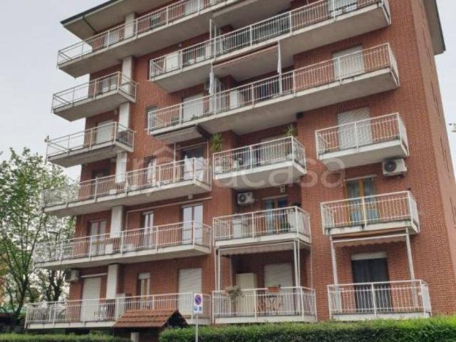 Vendesi appartamento a Torino via Pietro Cossa, 115/27, Parella
