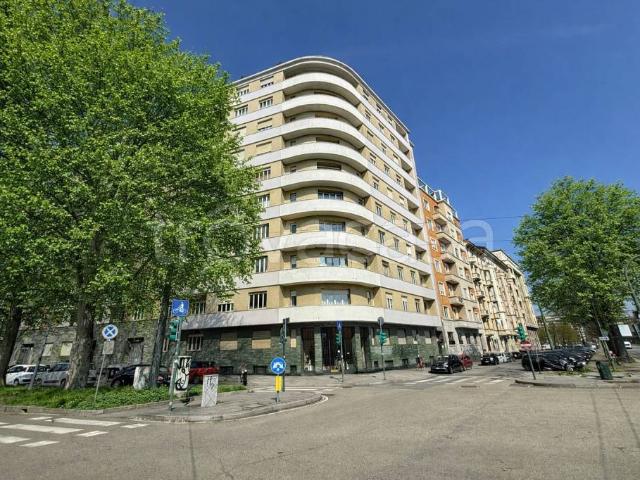 Vendesi appartamento a Torino corso Re Umberto, 138, Crocetta