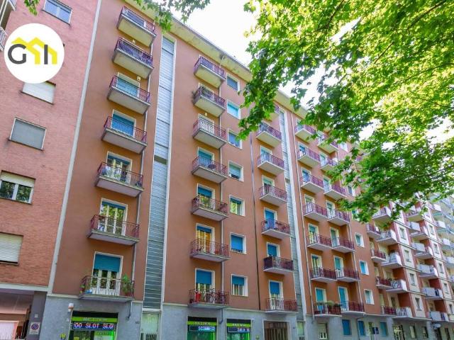 Vendesi appartamento a Torino largo Sempione, 182, Barriera di Milano