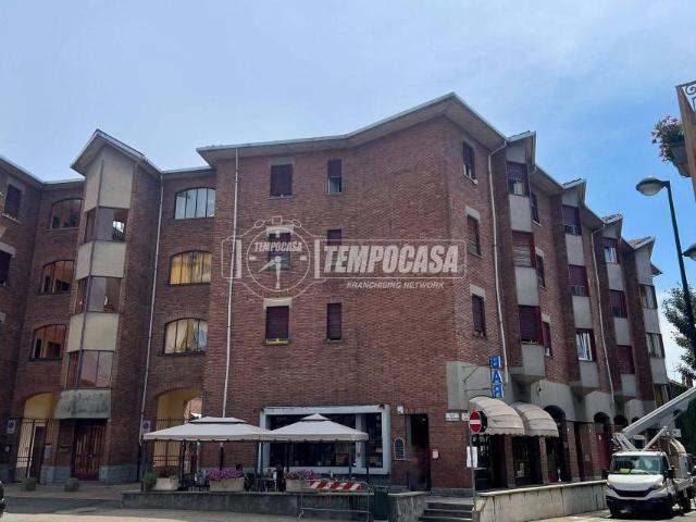 Vendesi appartamento a Trofarello via XXIV Maggio 2