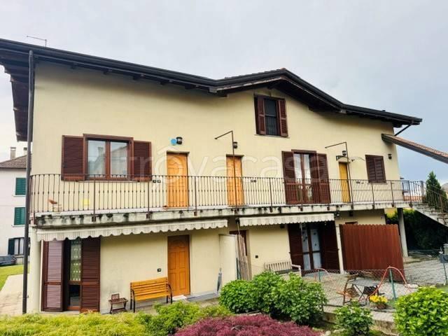 Vendesi appartamento a Valmorea via Campo dei Fiori, 122