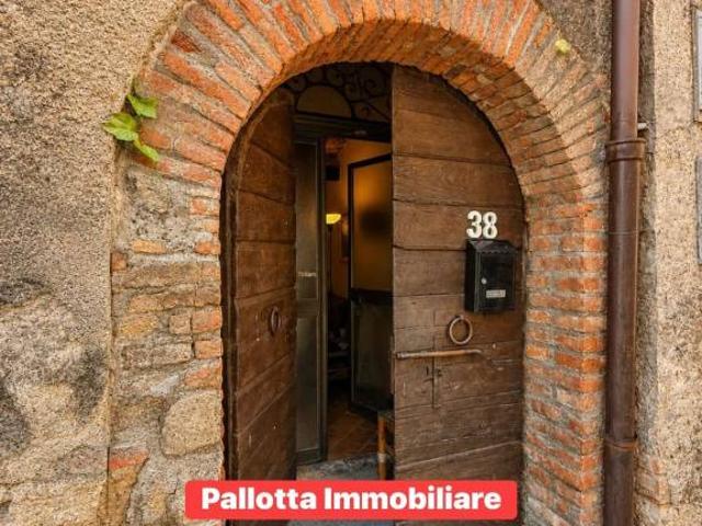 Vendesi appartamento a Valentano