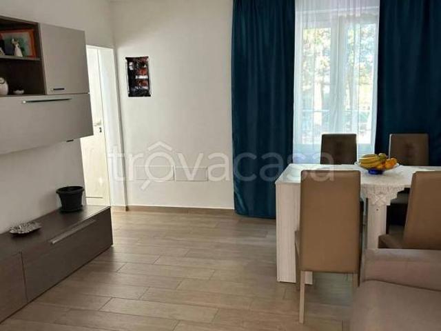 Vendesi appartamento a Vallefoglia
