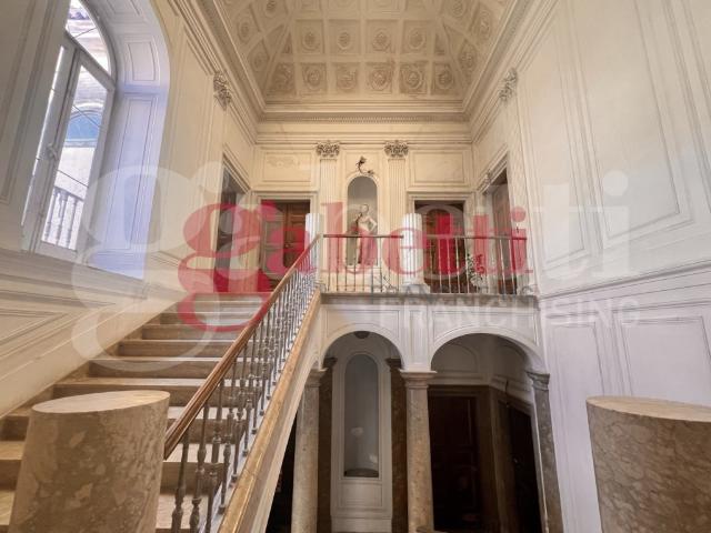 Vendesi appartamento a Venafro