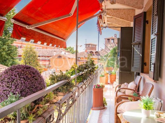 Vendesi appartamento a Verona via Daniele Manin, Valverde