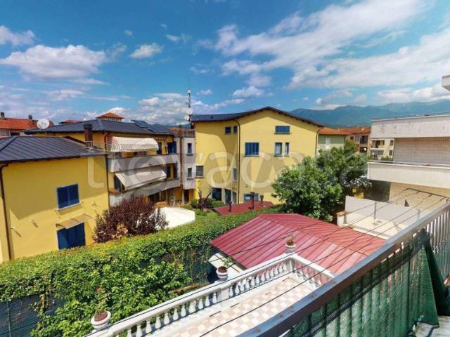Vendesi appartamento a Villafranca in Lunigiana via Monsignor Razzoli, 19
