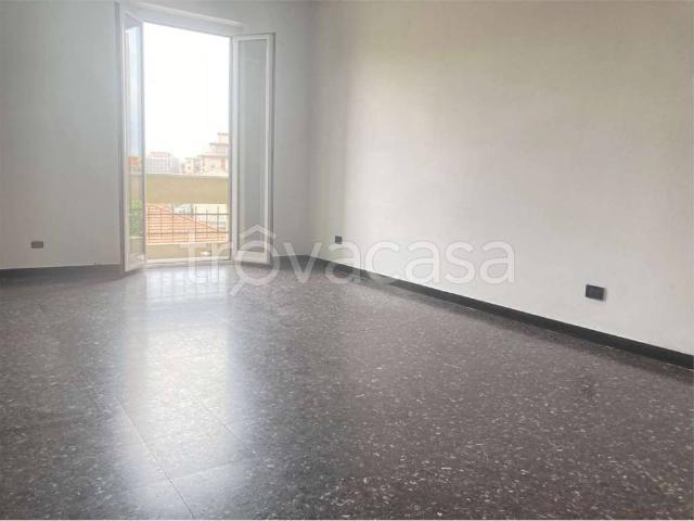 Vendesi appartamento ad Albenga via Fratelli Grana