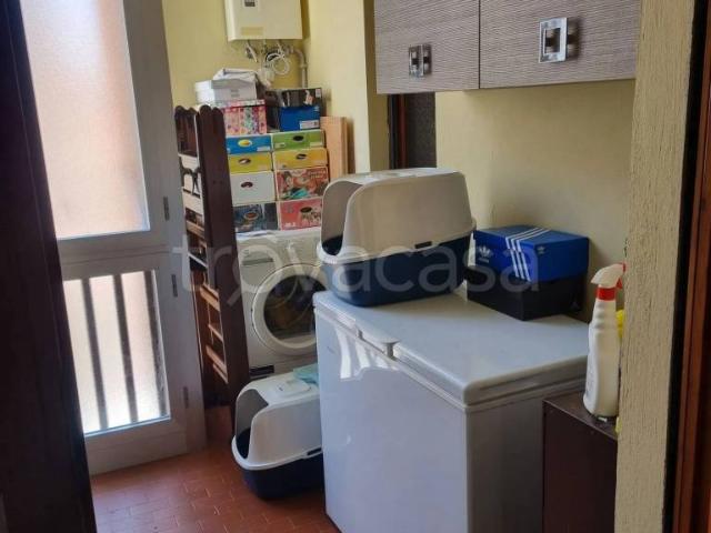 Vendesi appartamento ad Asti via Ulrico Pagliani, 7, Collina Volta