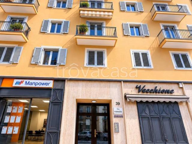 Vendesi appartamento ad Avellino via Ferriera