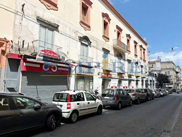 Vendesi appartamento ad Aversa