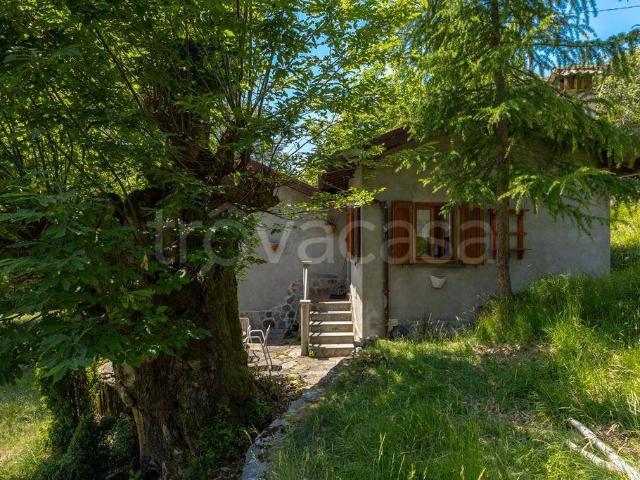 Vendesi baita/chalet/trullo a Breglia, Plesio