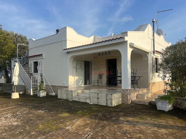 Vendesi bellissima villa ristrutturata 83m² Ostuni