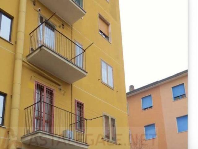 Vendesi bilocale a Cologno Monzese via 4 Novembre, 31