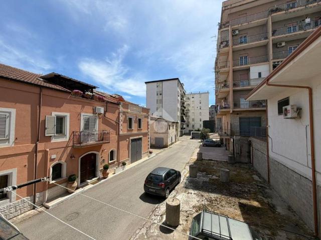 Vendesi bilocale a Corigliano Rossano via Calabria, 7