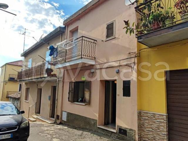 Vendesi bilocale a Catanzaro via Donatello