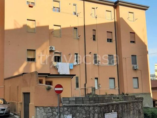 Vendesi bilocale a Catanzaro via Mario Greco, San Leonardo