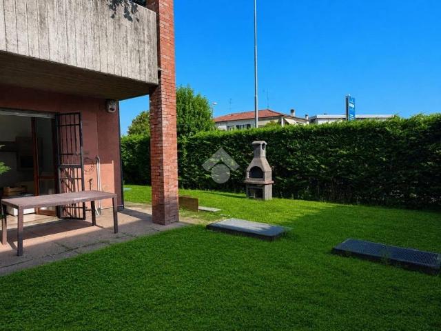 Vendesi bilocale a Castelnuovo del Garda via milano, 57