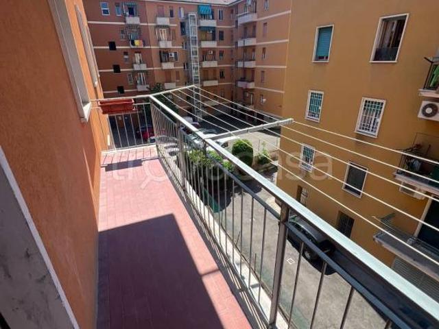 Vendesi bilocale a Bologna via Libero Bergonzoni, Saffi