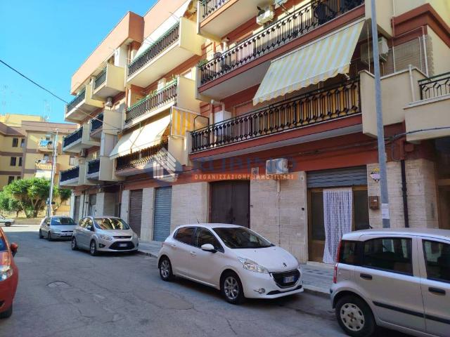 Vendesi bilocale a Barletta via Nicola Sfregola, Settefrati