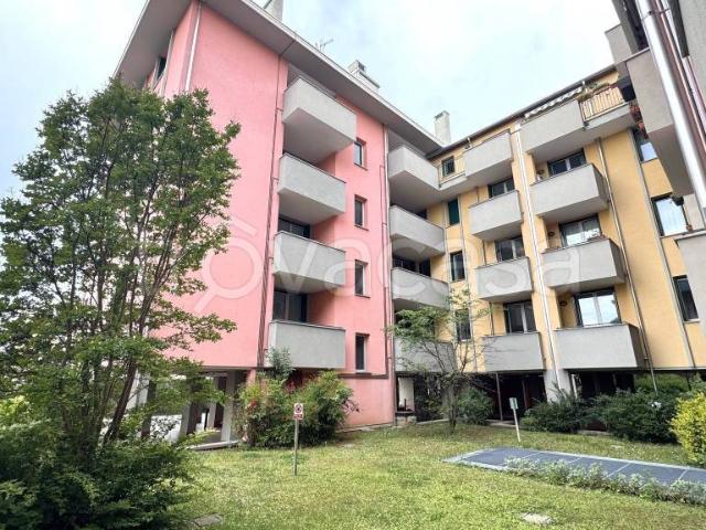 Vendesi bilocale a Busto Arsizio via Varese, 29, San Michele