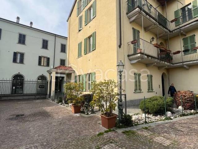 Vendesi bilocale a Monza via Gaetano Casati, 5, San Carlo Stazione