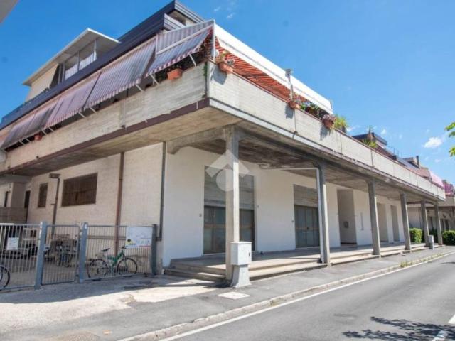 Vendesi bilocale a Martinsicuro via delle Lancette, 7