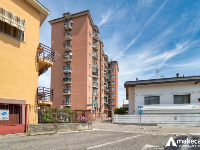 Vendesi bilocale a Melegnano via Castelli, 17