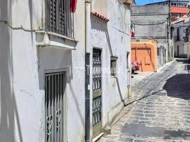 Vendesi bilocale a Messina, Castanea Salice