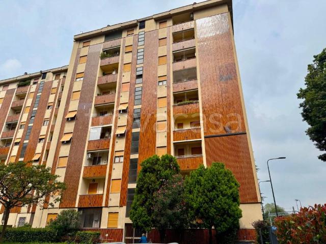 Vendesi bilocale a Milano via del Reno, 14, Bruzzano
